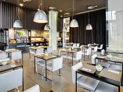 Sercotel Boulevard شقة فندقية
