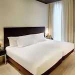 Ξενοδοχείο με διαμερίσματα Sercotel Boulevard 4*