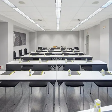 Sercotel Boulevard Aparthotel Vitoria-Gasteiz