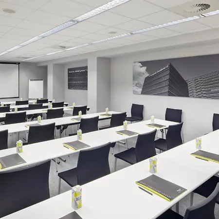 Aparthotel Sercotel Boulevard Vitoria-Gasteiz