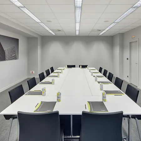 Sercotel Boulevard Aparthotel 4*