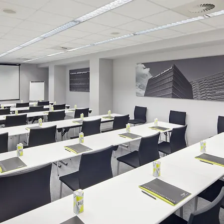 Apart Otel Sercotel Boulevard Vitoria-Gasteiz