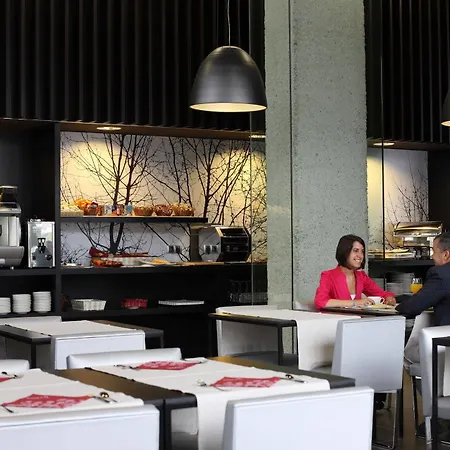 Aparthotel Sercotel Boulevard 4*
